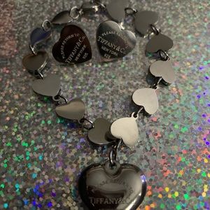 Set of earrings with braclete